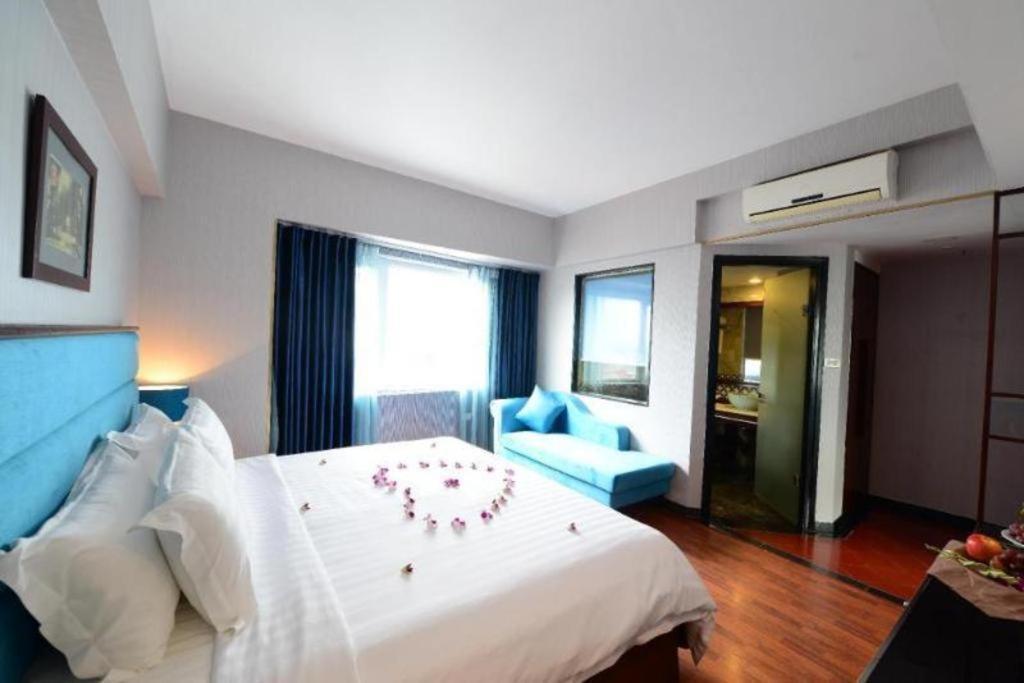 Hanoi Antique Legend Hotel Екстериор снимка