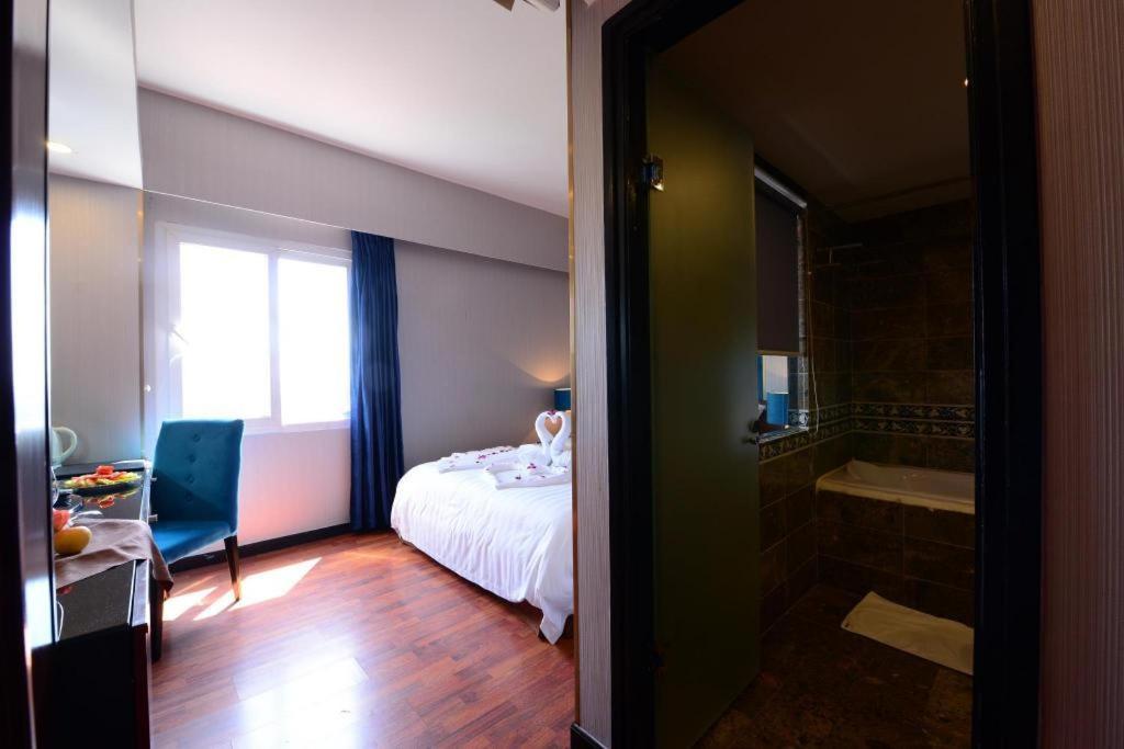 Hanoi Antique Legend Hotel Екстериор снимка